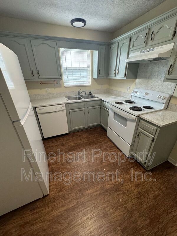 Foto principal - 1038 Park Meadow Dr