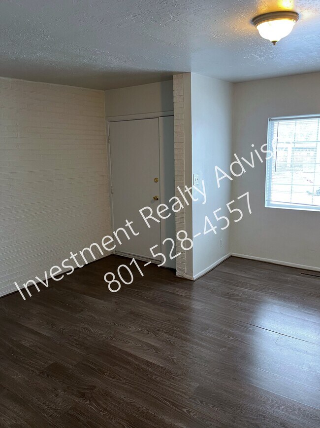 Building Photo - One-Bedroom in Salt Lake City!