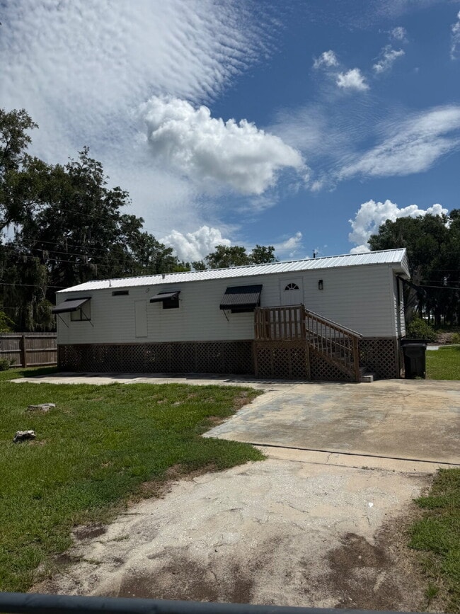Building Photo - 3717 Kandy Ln