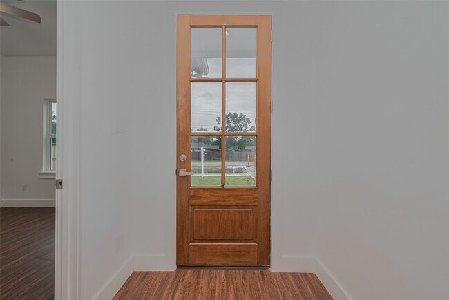 Foto del edificio - 515 Briarcliff Dr