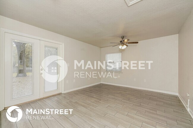 Foto del edificio - 2421 Harvard Rd