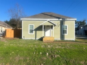 Building Photo - 602 Cordell St