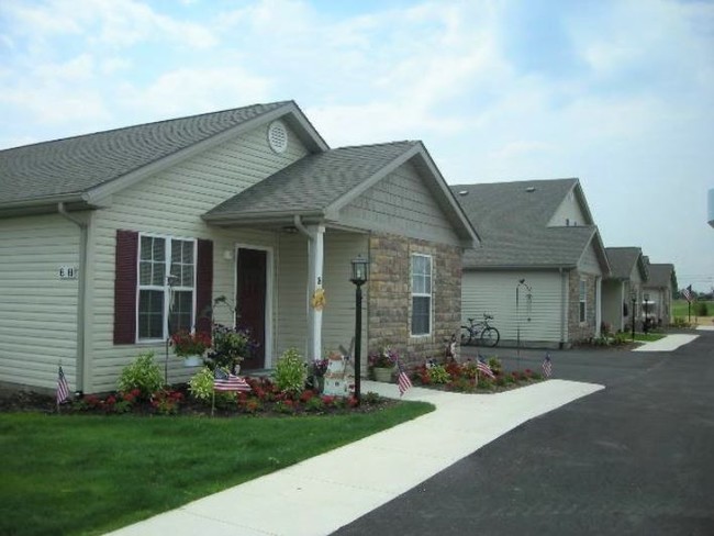 Foto del edificio - Country Side Senior Apartments