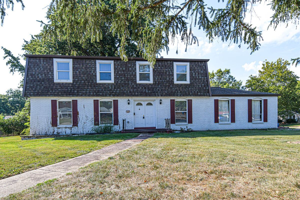 Foto principal - 306 Bright Meadows Dr