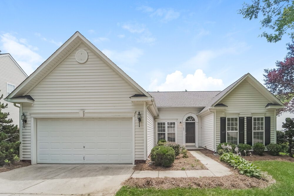 Primary Photo - 161 Shephard Hill Dr