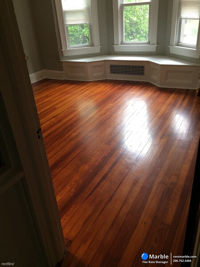 Building Photo - 1 br, 1 bath Condo - 612 Springfield Ave #2S