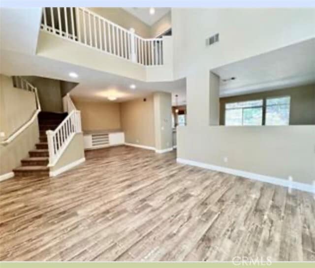 Building Photo - 32 Bogey Ln