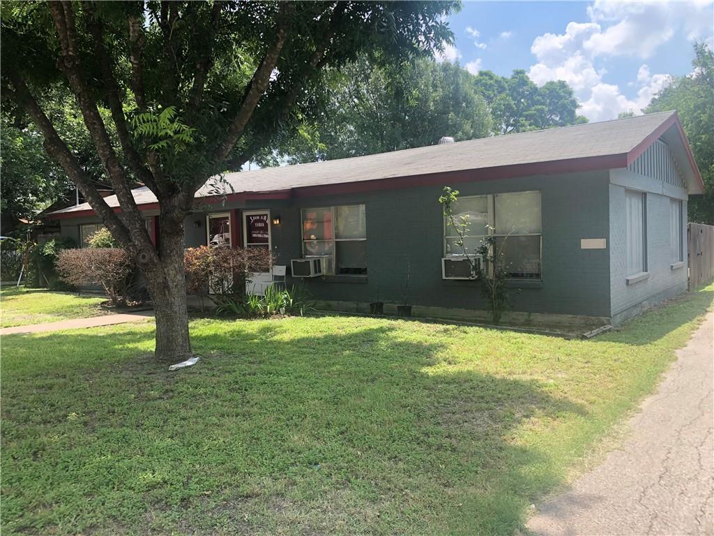 Foto principal - 7005 Guadalupe St