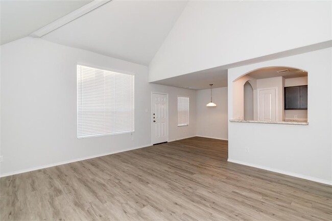 Building Photo - 5030 Giant Sequoia Way
