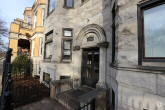 Building Photo - 2431 N Kedzie Blvd