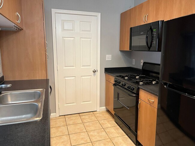 Foto del edificio - 13506 Derry Glen Ct