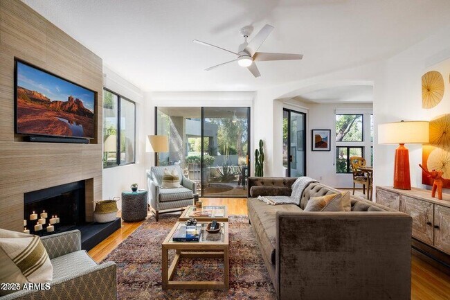 Building Photo - 7700 E GAINEY RANCH Rd