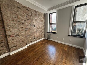 Building Photo - 115 Mulberry St