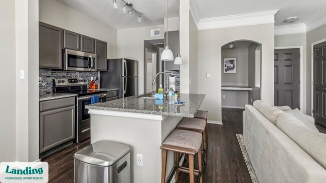 Foto del edificio - 5350 Fossil Creek Blvd