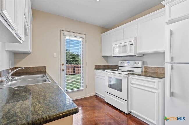 Building Photo - 3749 W Amity Rd