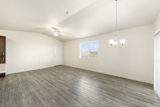 Building Photo - Luxe Ripon Apartments