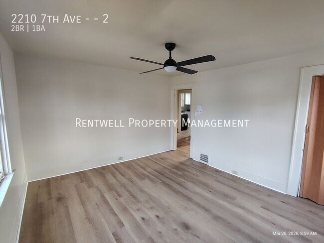 Foto del edificio - 2210 7th Ave