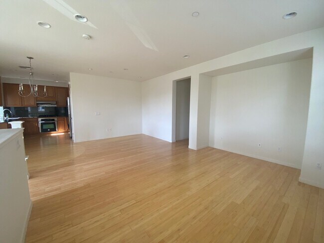 Foto del edificio - 1625 Mabury Rd