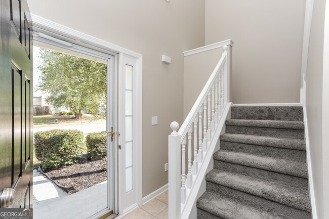 Foto del edificio - 1298 Partridge Ln