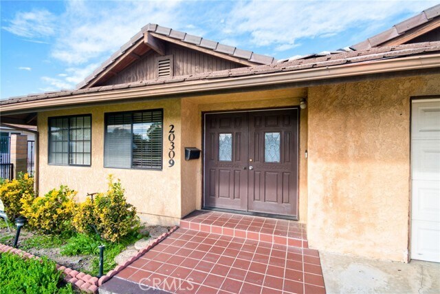 Foto del edificio - 20309 E Vejar Rd