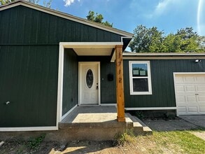 Building Photo - 1712 Brake Dr