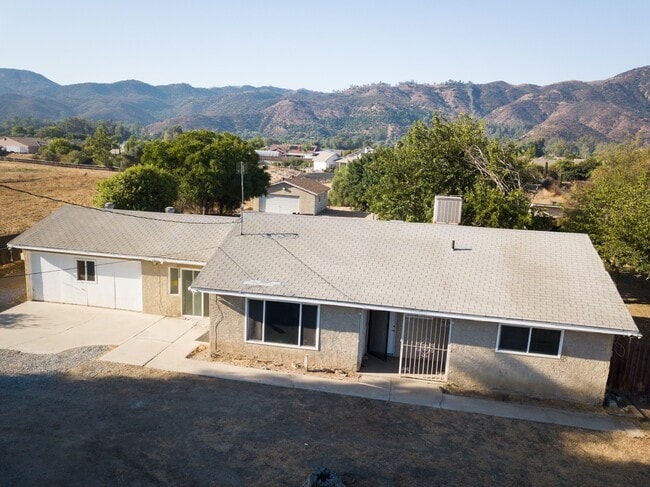 Building Photo - 20724 Palomar St
