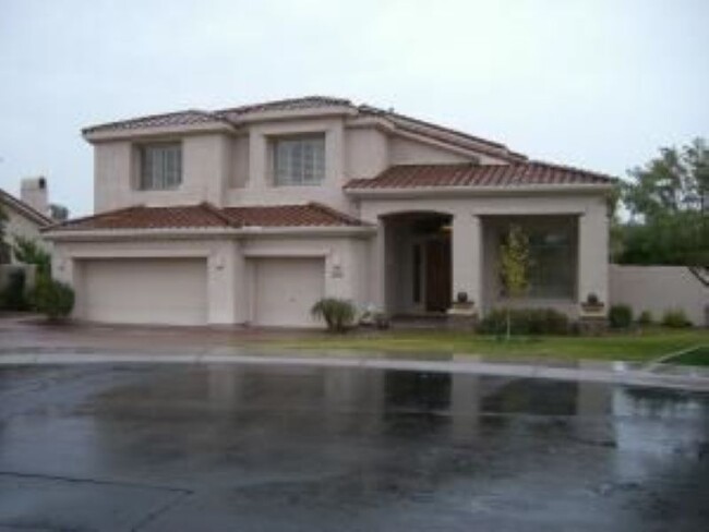 Front - 4583 S Wildflower Plz