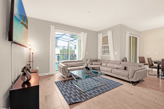 Building Photo - 8935 Stinger Dr