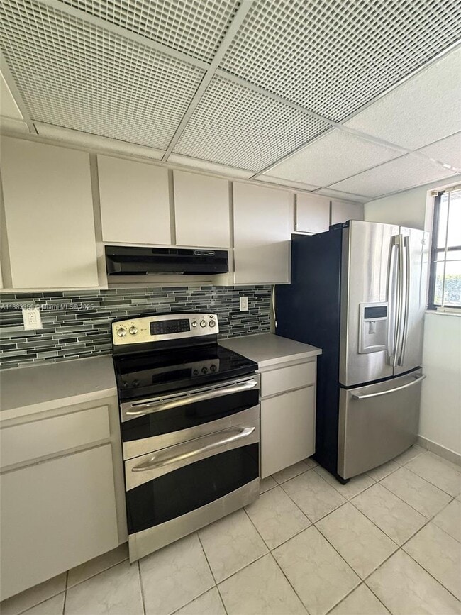 Foto del edificio - 10145 NW 9th St Cir