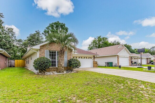 Building Photo - Welcome to this radiant and exquisite home...
