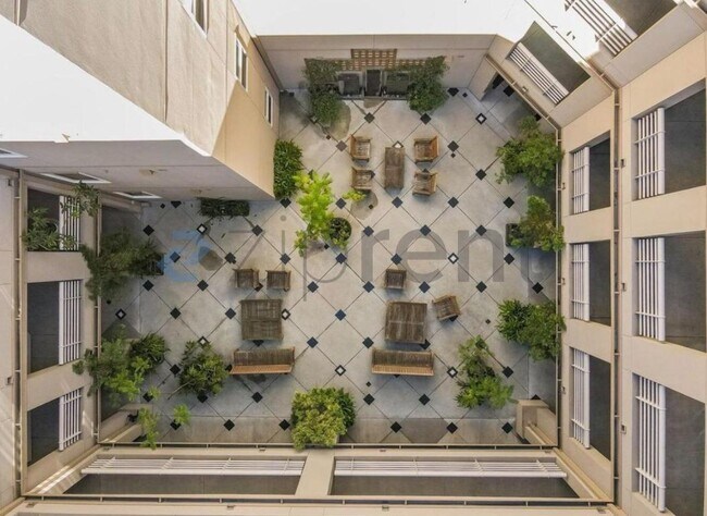 Foto del edificio - Unit 306