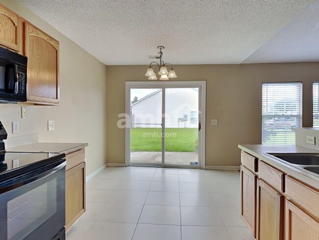 Building Photo - 89 Dovetail Cir