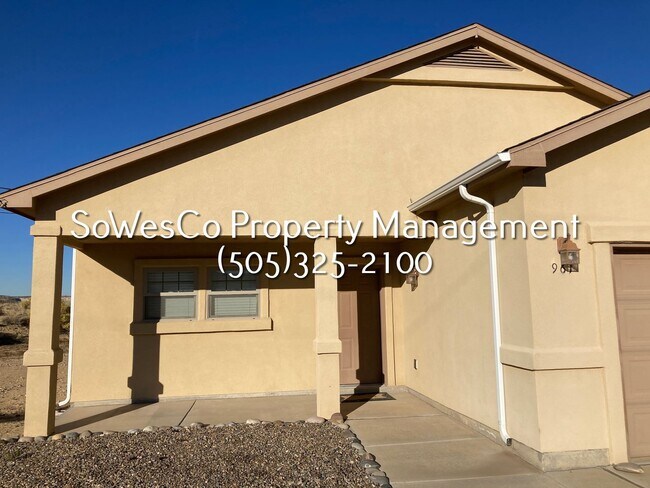 Foto del edificio - Beautiful Newer 3 Bedroom Home w/ Garage
