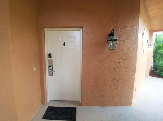 Foto del edificio - 8239-3514 Mulligan Cir