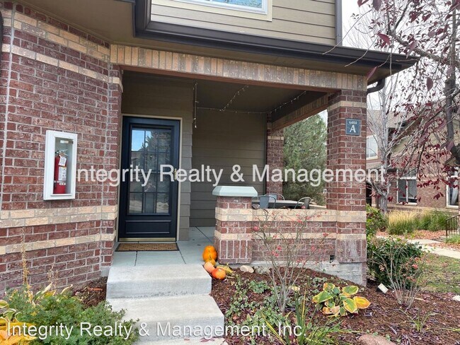 Building Photo - 2 br, 2.5 bath House - 6484 Silver Mesa Dr...