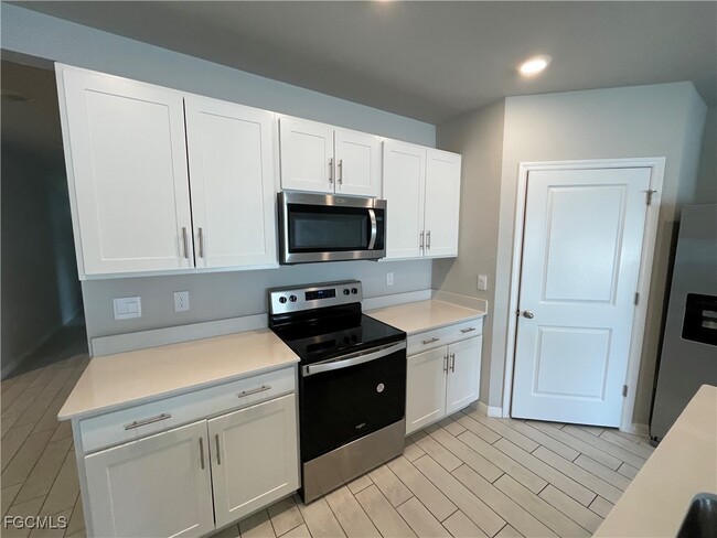 Foto del edificio - 2805 NW 6th Terrace