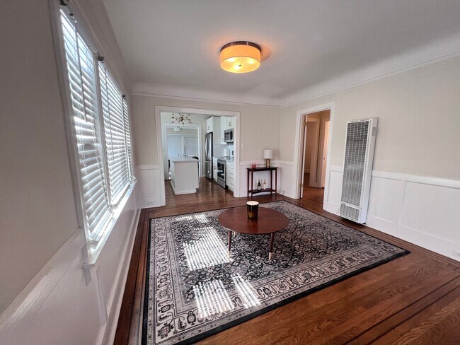 Foto del edificio - $1,000 MOVE IN SPECIAL!!! Fully Updated Home in San Leandro Available for Rent!!