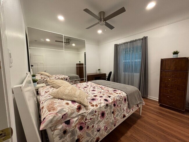 2nd bedroom - 1789 S Sherbourne Dr