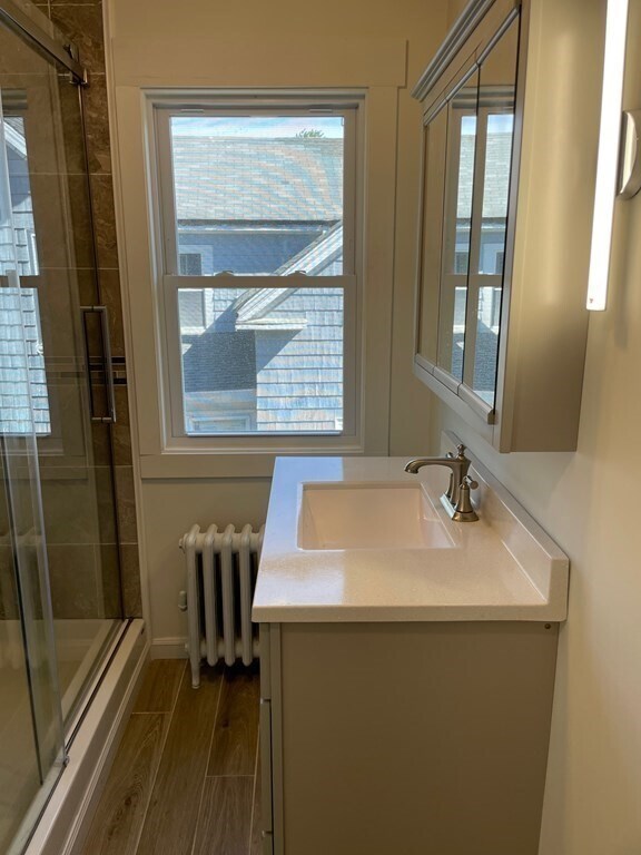 Building Photo - 6 Day Ln