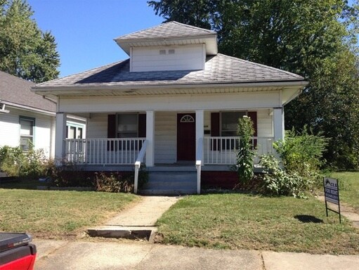 Primary Photo - 60 E Bryan Ave