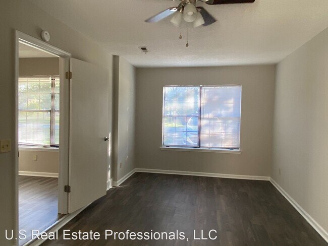 Building Photo - 3 br, 2 bath House - 1308 Forest Lake