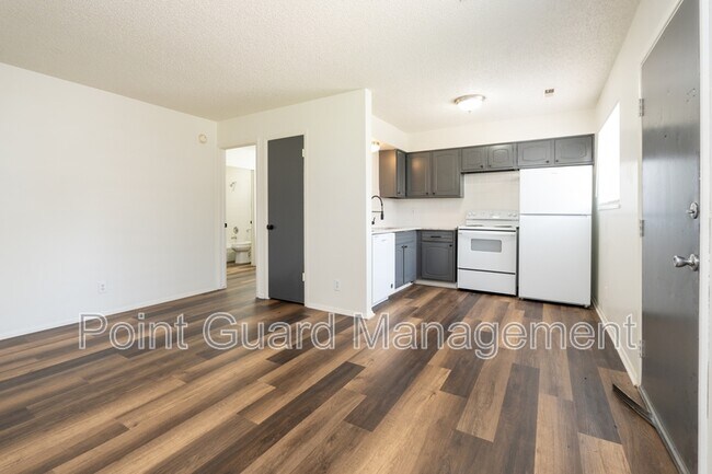 Foto del edificio - 7325 Newell St