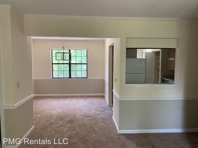 Building Photo - 2 br, 2 bath Room For Rent - 412 Brannen Dr