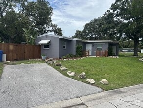 Building Photo - 4491 Crestwood Dr N