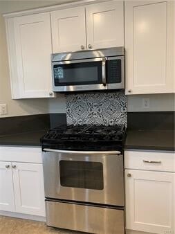 Building Photo - 343 Carrione Ct