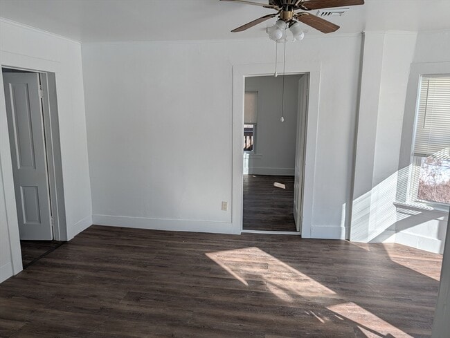 Building Photo - 9 Turnpike Rd