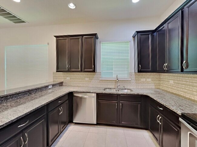 Foto del edificio - 8326 Bryce Canyon Ave