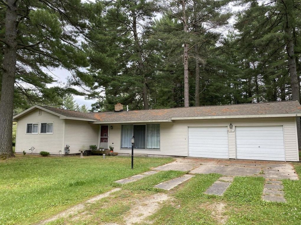 Primary Photo - 1061 Patrick Dr