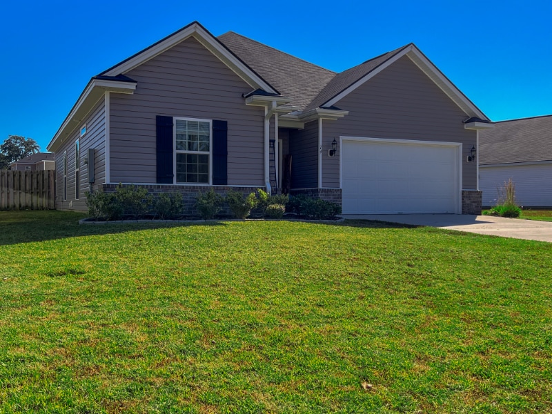 74 Dunnoman Dr, Savannah, GA 31419 House Rental in Savannah, GA