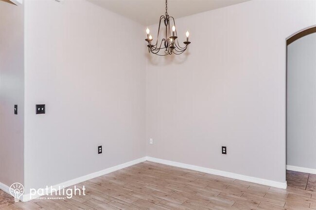 Foto del edificio - 5357 Colony Meadows Ln